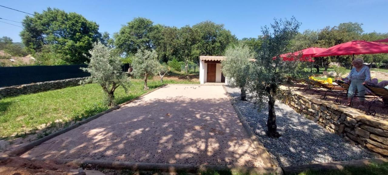 Apartment Location A La Semaine Neoules