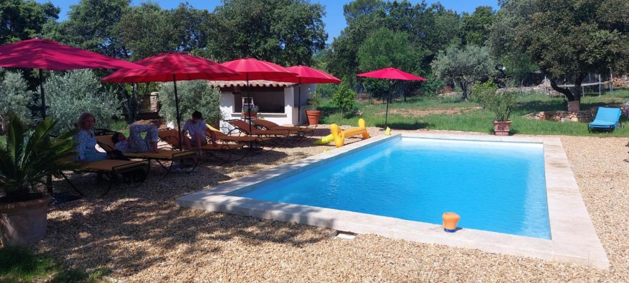 Apartment Location A La Semaine Neoules